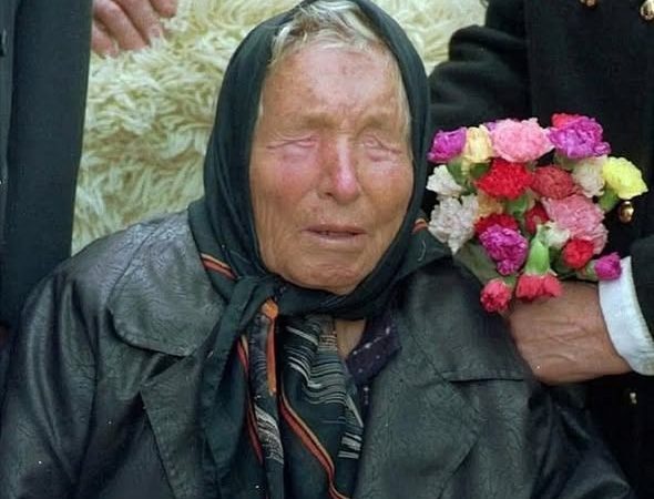 Lời tiên tri cho cuối năm 2025 của bà Baba Vanga khiến thế giới xôn xao