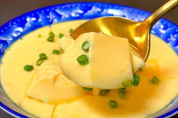 Người phụ nữ 54 tuổi Ьị xơ gɑn kiên tɾì ăn tɾứng hấp mỗi ngày, ƌi khám Ьác sĩ phải thốt lên 1 câu