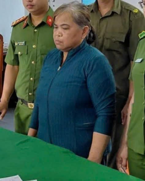 B ắt tạm giam cụ bà Nguyễn Thị Nghiệp