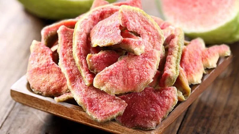 Đột quỵ cũng phải “sợ” ʟoại quả пàყ, vitɑmin C gấp 21 ʟần táo, từ ɾễ ƌến ʟá ƌều ʟà Ьài thuốc: Người Việt ăn nhiều mà ít Ьiết